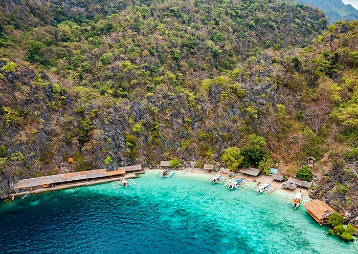 Atwayan Beach, relaxing beach in Coron