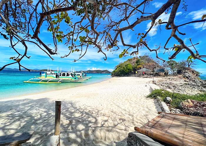 Stunning Beaches of Bulog Dos Island