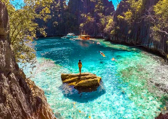 Twin Lagoon with crystal-clear waters
