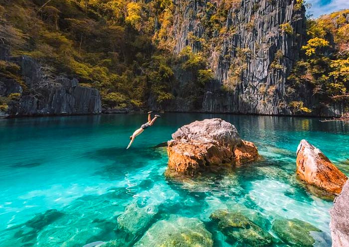 Coron Two Peaks Coral Garden