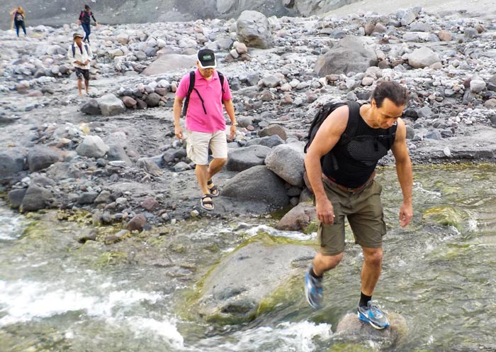  Mt. Pinatubo Crater Hike
