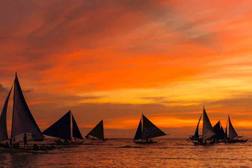 Can I customize my own Banaue-Sagada-Baguio tour itinerary?