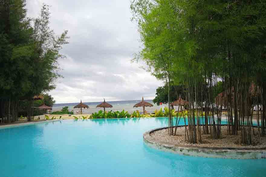 Can I bring food into Philippines?