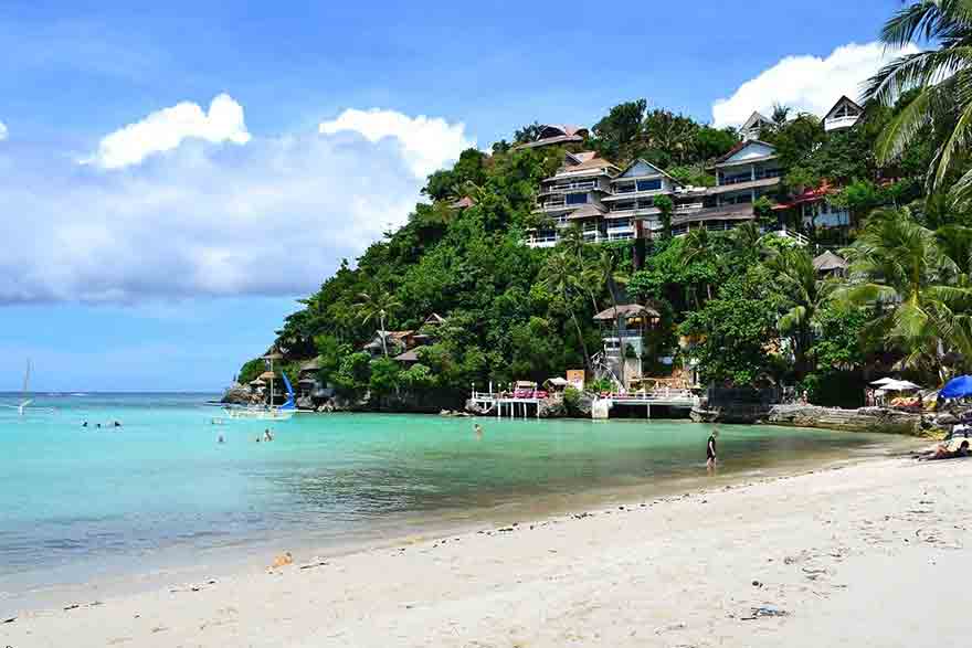 How many days to spend in boracay ?